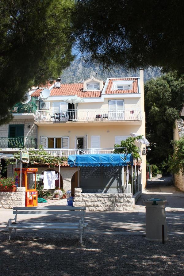 Apartments By The Sea Drvenik Donja Vala, Makarska - 6658 Exterior photo