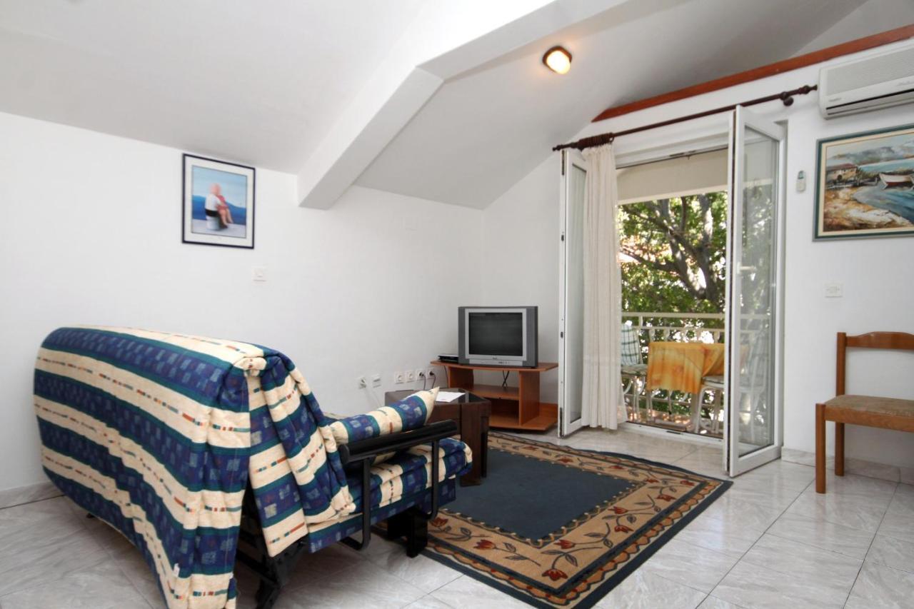 Apartments By The Sea Drvenik Donja Vala, Makarska - 6658 Exterior photo